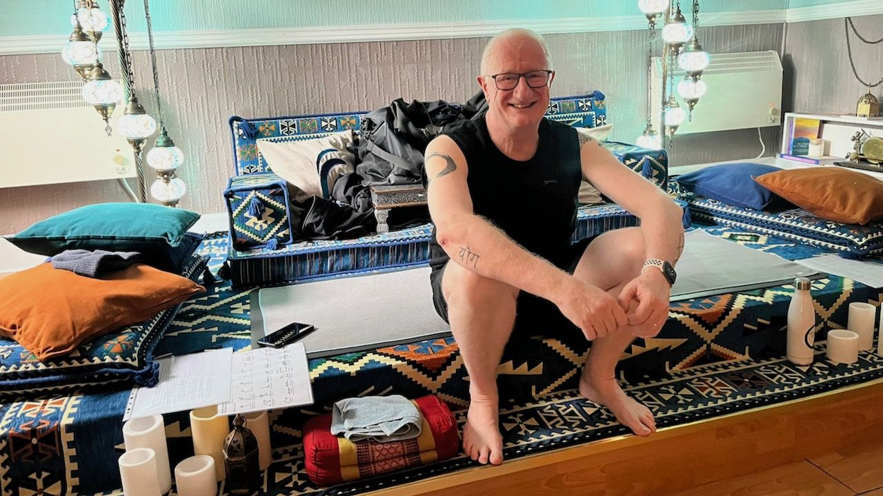 Yoga Dunfermline Mark Townsend Gimmie Yoga
